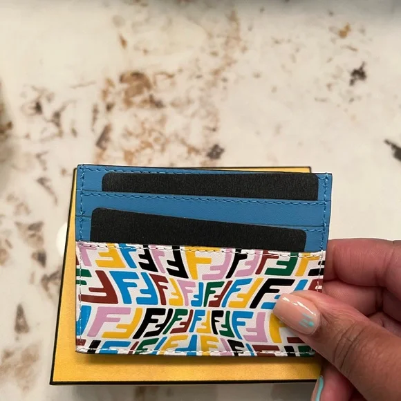 NIB RARE FENDI x Sara Coleman Limited Edition FF Fish Eye Card Case. - Picture 7 of 9